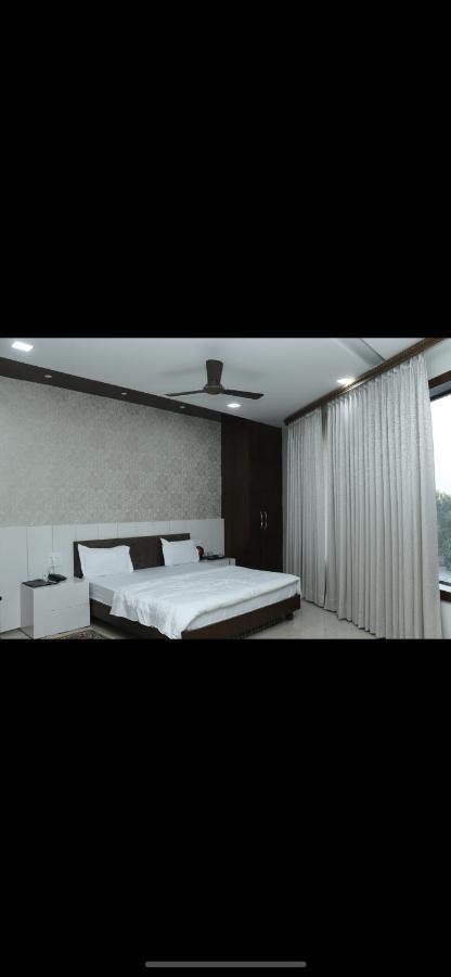 Hotel temple view inn Anandpur Sāhib Buitenkant foto